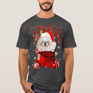 Pekingese Snö Boll Hund i Pocket Bag Winter Chri T Shirt