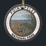 Pelee National Park Travel Art Vintage Badge Julgransprydnad Keramik<br><div class="desc">Konsdesign för vektorkonst i nationalparken Point Pelee. Parken består av en peninsula av mark,  huvudsakligen av våtmarker och vedmarksområden,  som är vassa i takt med att den sträcker sig in i Sjö Erie.</div>