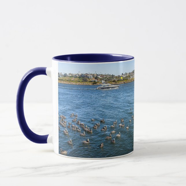 Pelicans Bask - Marina Del Rey, CA Mugg (Vänster)