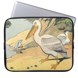 Pelikan på stranden laptop sleeve
