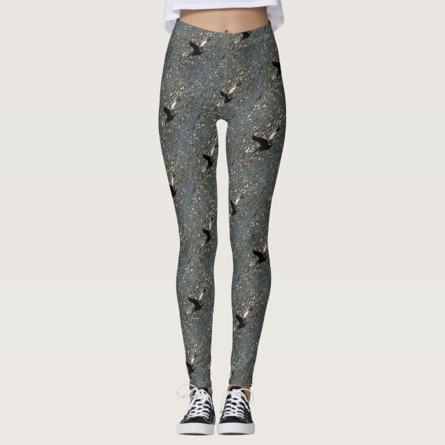 Pelikan som flyger över Shimming Sjö Bafa Leggings (Framsida)