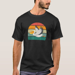 Pelikans Big Beak Pelican Beak Fish Fly Vingar Red T Shirt