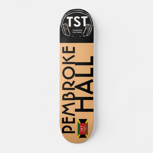 PEMBROKE HALL Skateboard (Framsida)