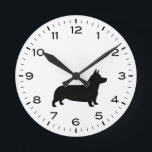 Pembroke Welsh Corgi Hund aveln Silhouette Rund Klocka<br><div class="desc">En roligt väggklocka för hemmet eller kontoret. Gör en ursprunglig gåva till Pembroke Welsh Corgi älskare. Kolla in Jenns Doodle World om du vill ha ännu fler dekorativa klockor och hund aveln var hemdekanter.</div>