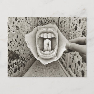 Pencil Vs Camera - Mun Vykort