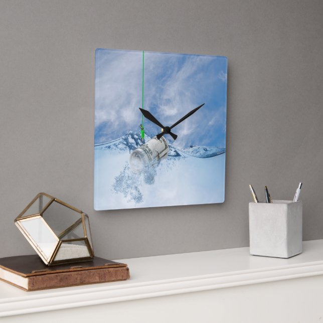 Pengar till fisk i krok fyrkantig klocka (Kontor)