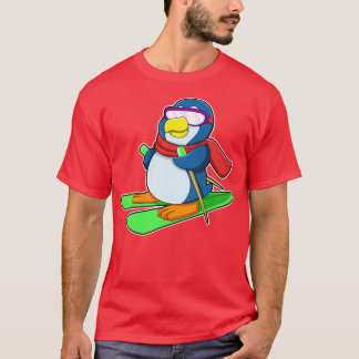 Penguin as Skier med Ski Scarf Sunglass T Shirt