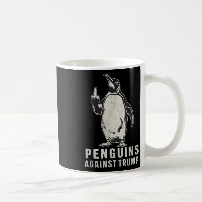 Penguin Flippers upp Mitten Finger Penguins mot Kaffemugg (Höger)