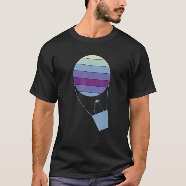 Penguin i en ballong t shirt (Framsida)