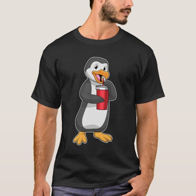 Penguin med Drinking kopp med Straw T Shirt (Framsida)