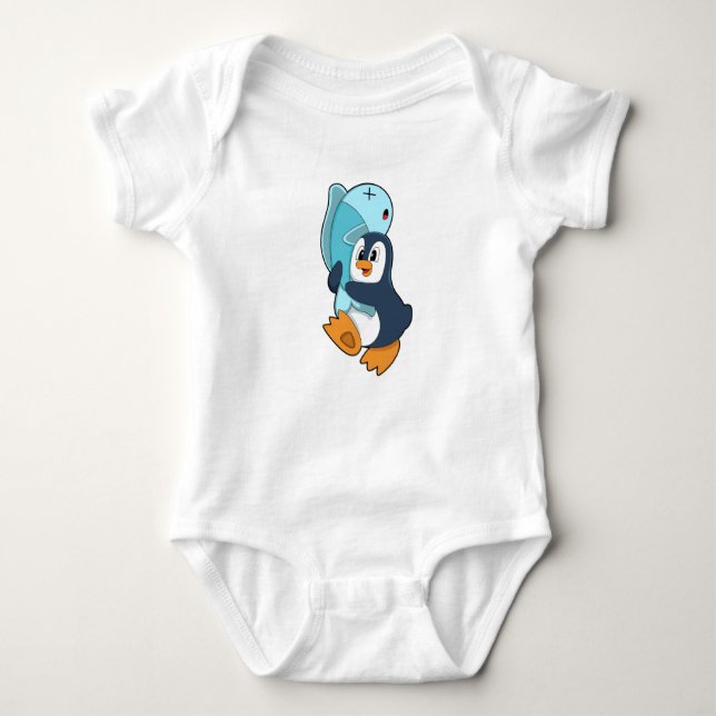 Penguin med fisk t shirt (Framsida)