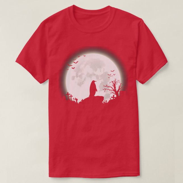 Penguin med stor måne-halloween-bakgrund t shirt (Design framsida)