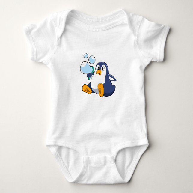 Penguin med tvålbubblor.PNG T Shirt (Framsida)