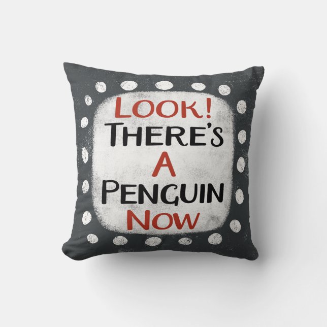 Penguin Now Dekorativ kudde (Framsida)