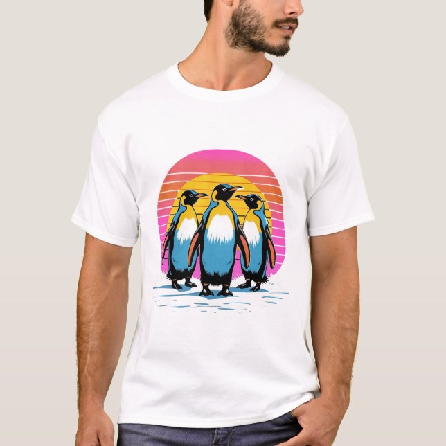 Penguin Parad - Retro Sunset Penguin Family T Shirt (Framsida)