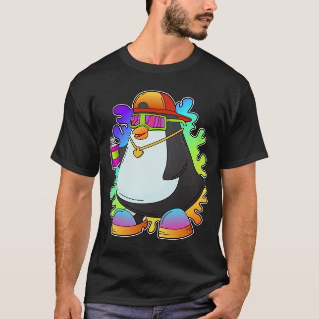 Penguin som målarfärg med spray t shirt (Framsida)