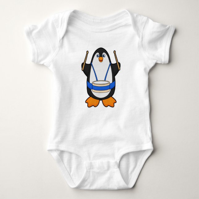 Penguin som musiker med rom t shirt (Framsida)