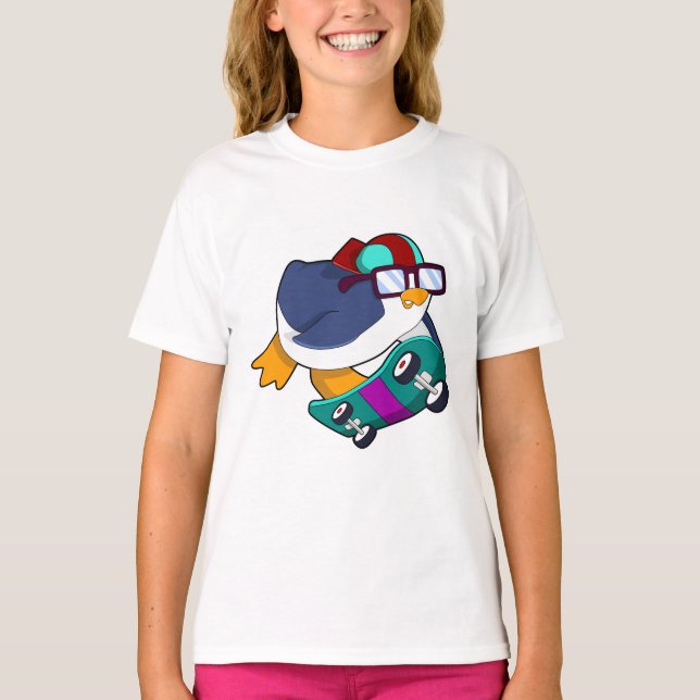 Penguin som Skater med Skateboard T Shirt (Framsida)