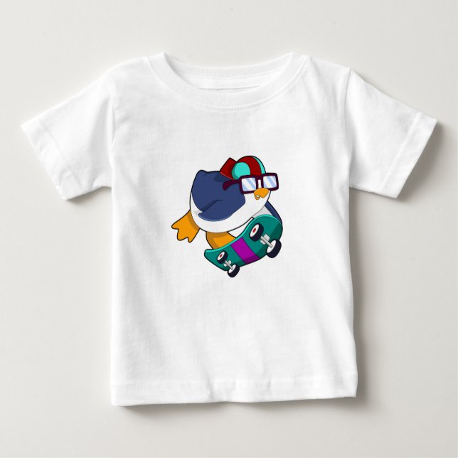 Penguin som Skater med Skateboard T Shirt (Framsida)