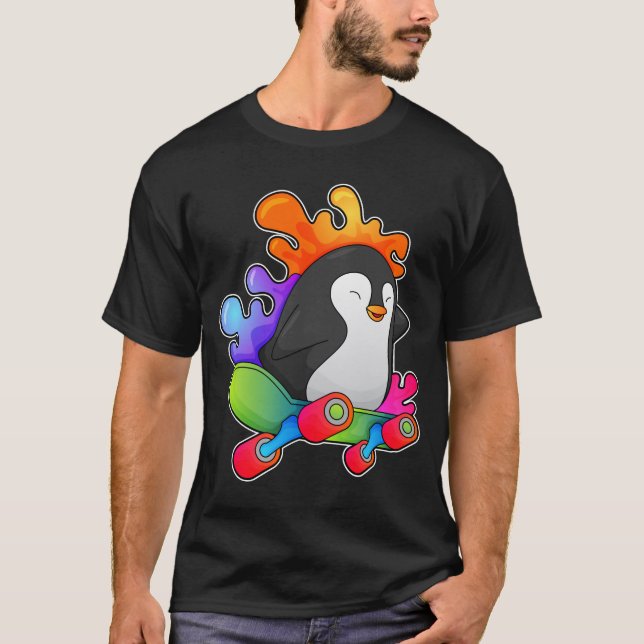 Penguin som Skater med Skateboard T Shirt (Framsida)