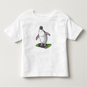 Penguin som Snowboarder med Snowboard T Shirt