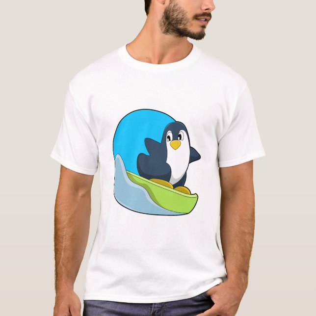 Penguin som Snowboarder med Sonowboard.PNG T Shirt (Framsida)