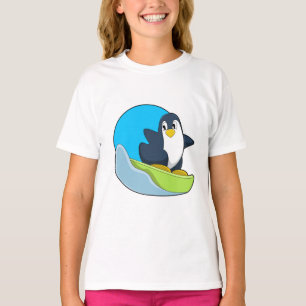 Penguin som Snowboarder med Sonowboard.PNG T Shirt
