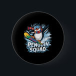 Penguin Squad Winter Sports Snowboarding and Ski A Knapp<br><div class="desc">Penguin Squad Winter Snowboarding and Ski Äventyr</div>