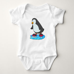 Penguin vid isfiske med isskiffer t shirt
