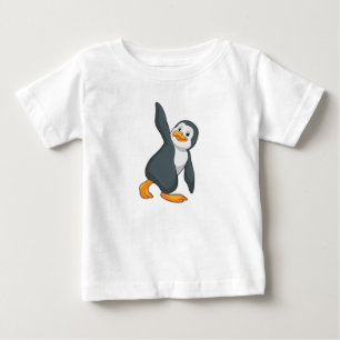 Penguin vid Yoga Stretching-övning T Shirt