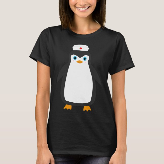 Penguin Wears Nurse Hat Nursing T Shirt (Framsida)