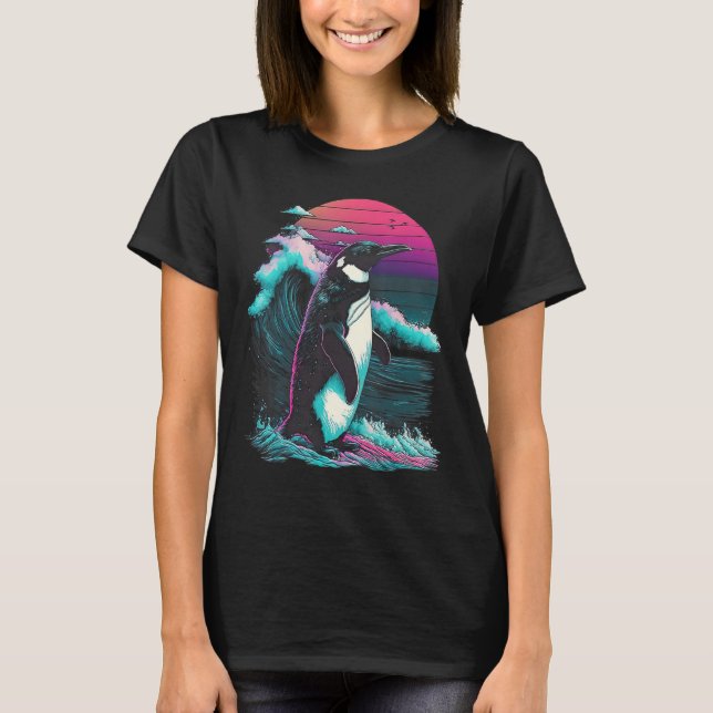 Penguin with a Retro Twist Sunset Vaporwave Aesthe T Shirt (Framsida)
