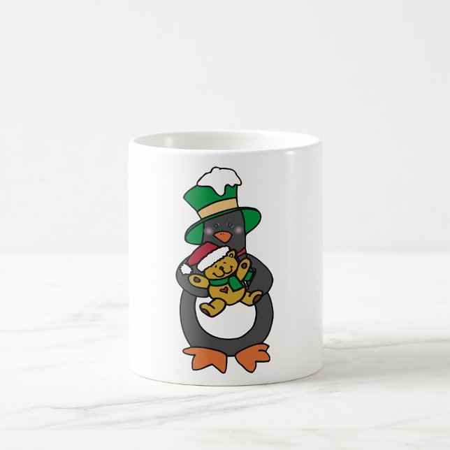 Penguin With A Teddy Bear Mug Kaffemugg (Skapare uppladdad)