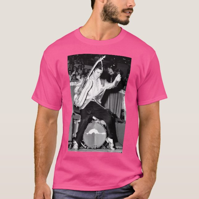 Penguins Marching över Isig Snö Fält T Shirt (Framsida)