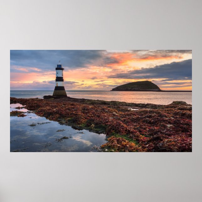 Penmon Lighthouse Sunrise | Puffin Island Poster (Framsidan)