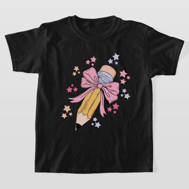 Penna Coquette Bow Rosa Back to school Lärare T Shirt (Laydown)