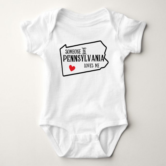Pennsylvania Baby, någon i Pennsylvania älskar mig T Shirt (Framsida)