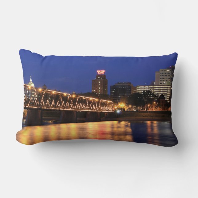 Pennsylvania State Walnut Street Bridge Lumbarkudde (Framsida)