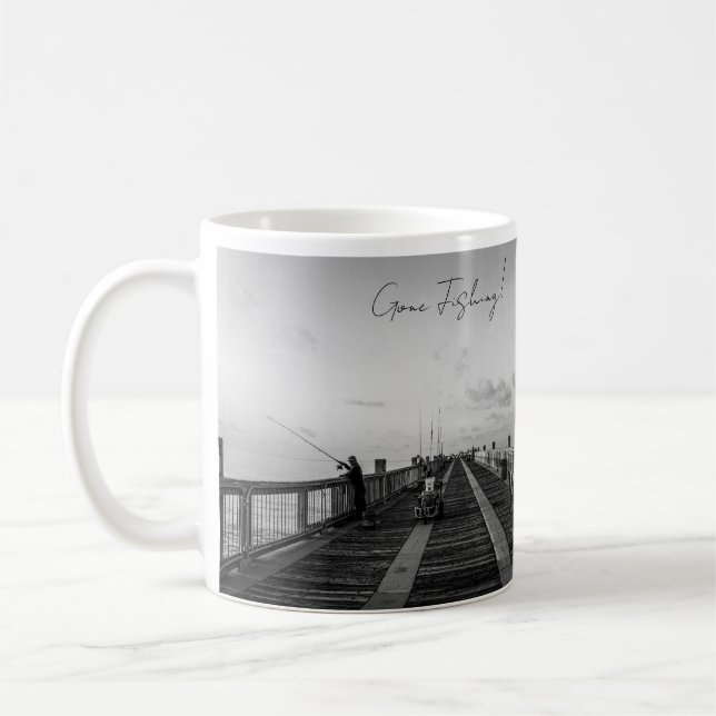 Pensacola Beach Pier Mugg - Borta och fiskar! (Vänster)