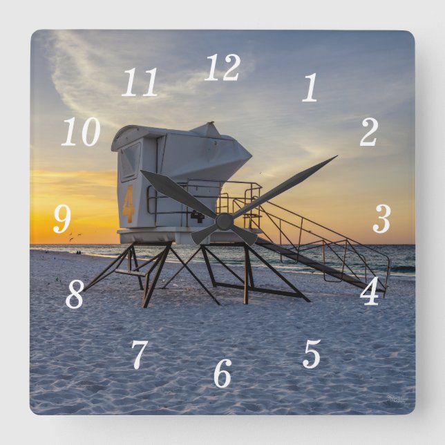 Pensacola Lifeguard Station Sunrise Wall Clock Fyrkantig Klocka (Framsida)