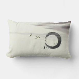 Penselmålning med Zen Circle Enso Koi Utomhuskudde