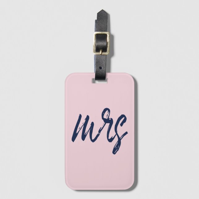 Penselskript Mrs ⎥ Luggage Tag Bagagebricka (Framsida vertikal)
