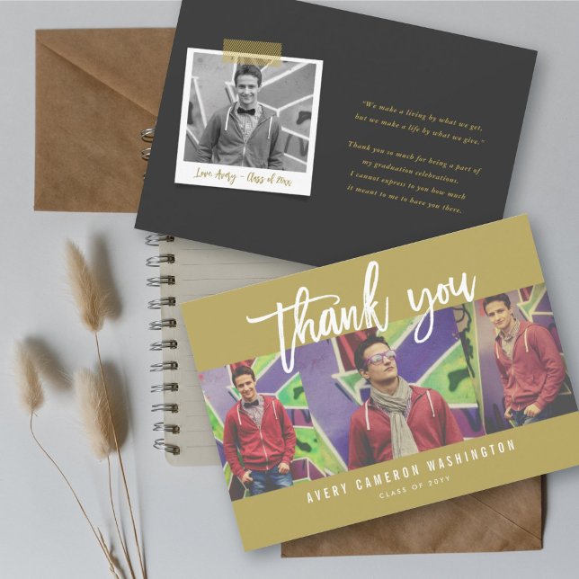Penselskriptkalligrafi 3 fotomodern Studenten Tack Kort (Brushed Script Calligraphy 3 Photo Modern Graduation Thank You Card @ zazzle.com/color_therapy)