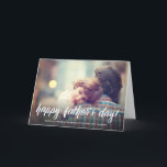 Penselskriptkort Fars dag Kort<br><div class="desc">Modern Fars dag-fotokort med ett vackert penselskript och ett fullt-utfallsfoto.</div>