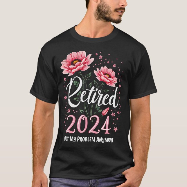 Pension 2024 Kvinnor som är pensionerade 2024 Mitt T Shirt (Framsida)