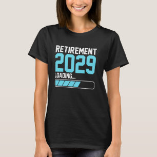 Pension 2029 Loading Funny Retiring Retröttad Mana T Shirt