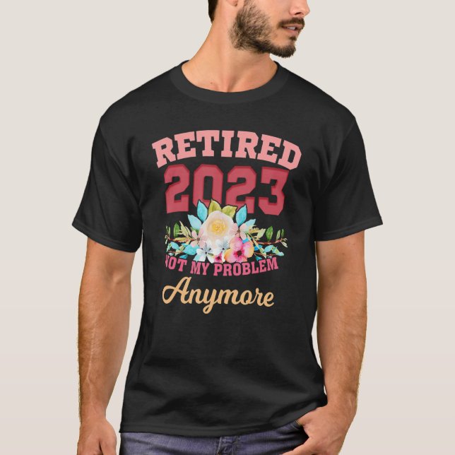 Pension för kvinnor 2023 Pensionerade 2023 Kvinnor T Shirt (Framsida)