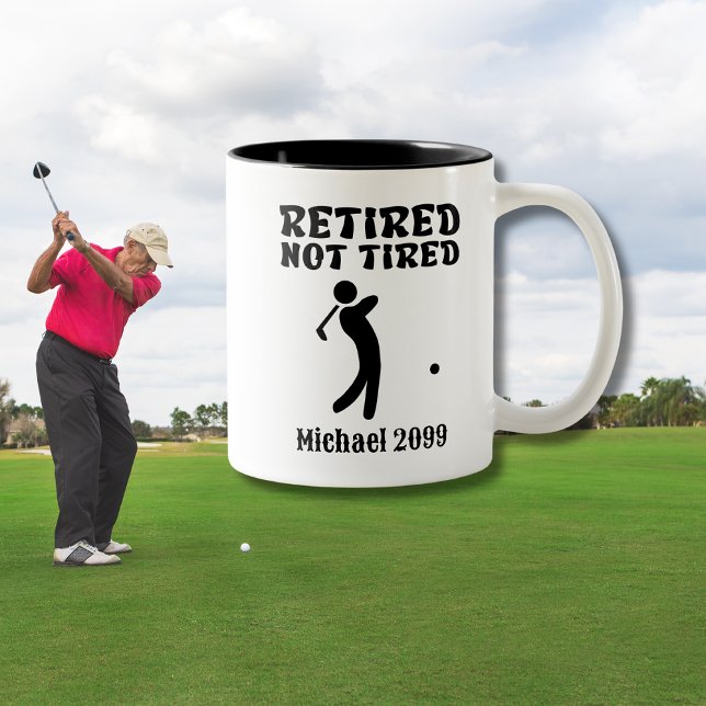 Pension inte Tired Golf Player Två-Tonad Mugg (Skapare uppladdad)
