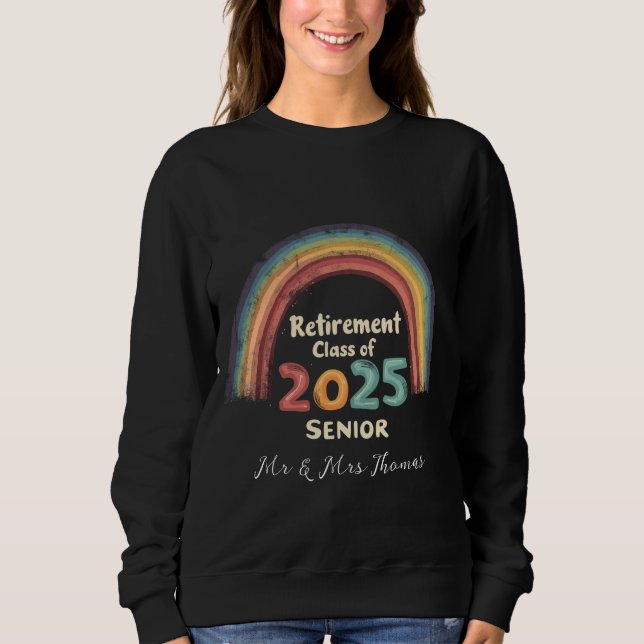 Pension-klass 2025: Senaste milstolpe T Shirt (Framsida)