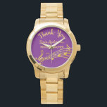 Pension musiklärares lila guld anteckningar armbandsur<br><div class="desc">Enkel och elegant pension-gåva till en kvinnlig musiklärare! En klassisk färgad för Lila med Faux guld musik noter. Mall för ett namn och texten: Tack,  guldbrev. Tack är ett modernt handskript i stil.</div>